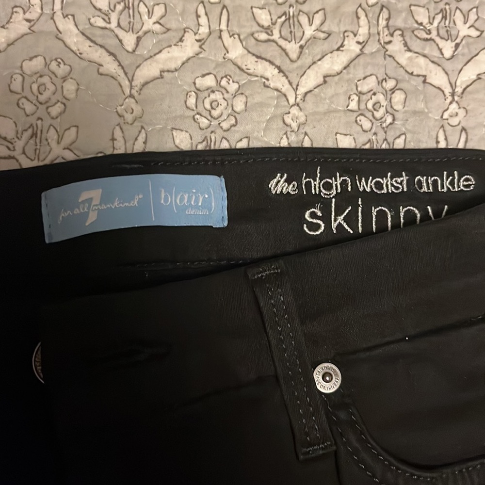 7 For All Mankind - The high waist able skinny black jeans. Side embellishments - Picture 2 of 16